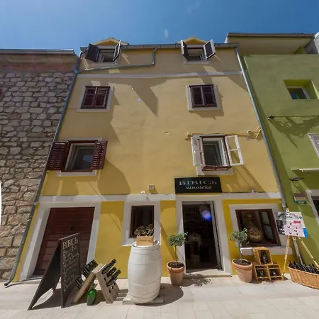 Mediterranean Terrace Apartment With Bikes & Sup Skradin Exterior photo