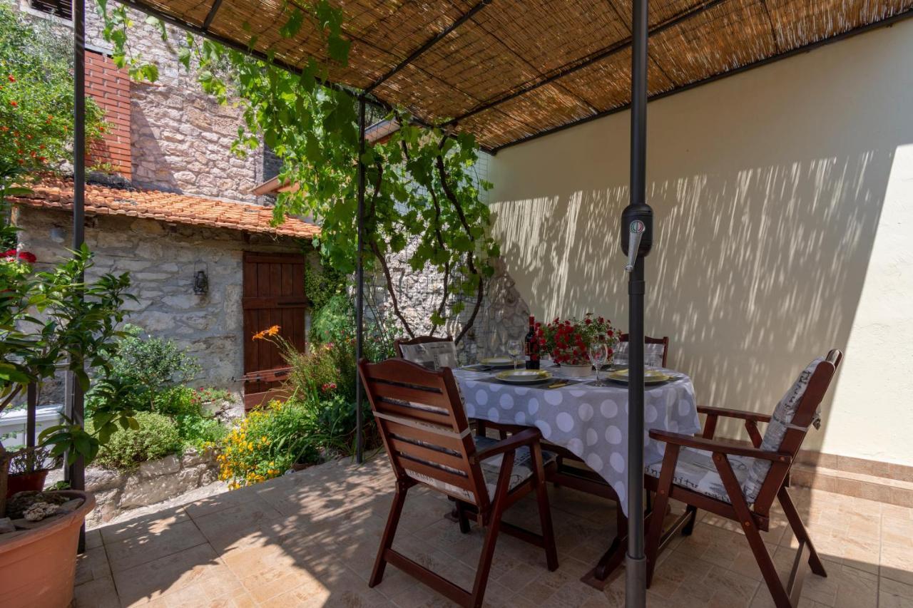 Apartment Mediterranean Terrace With Bikes & Sup