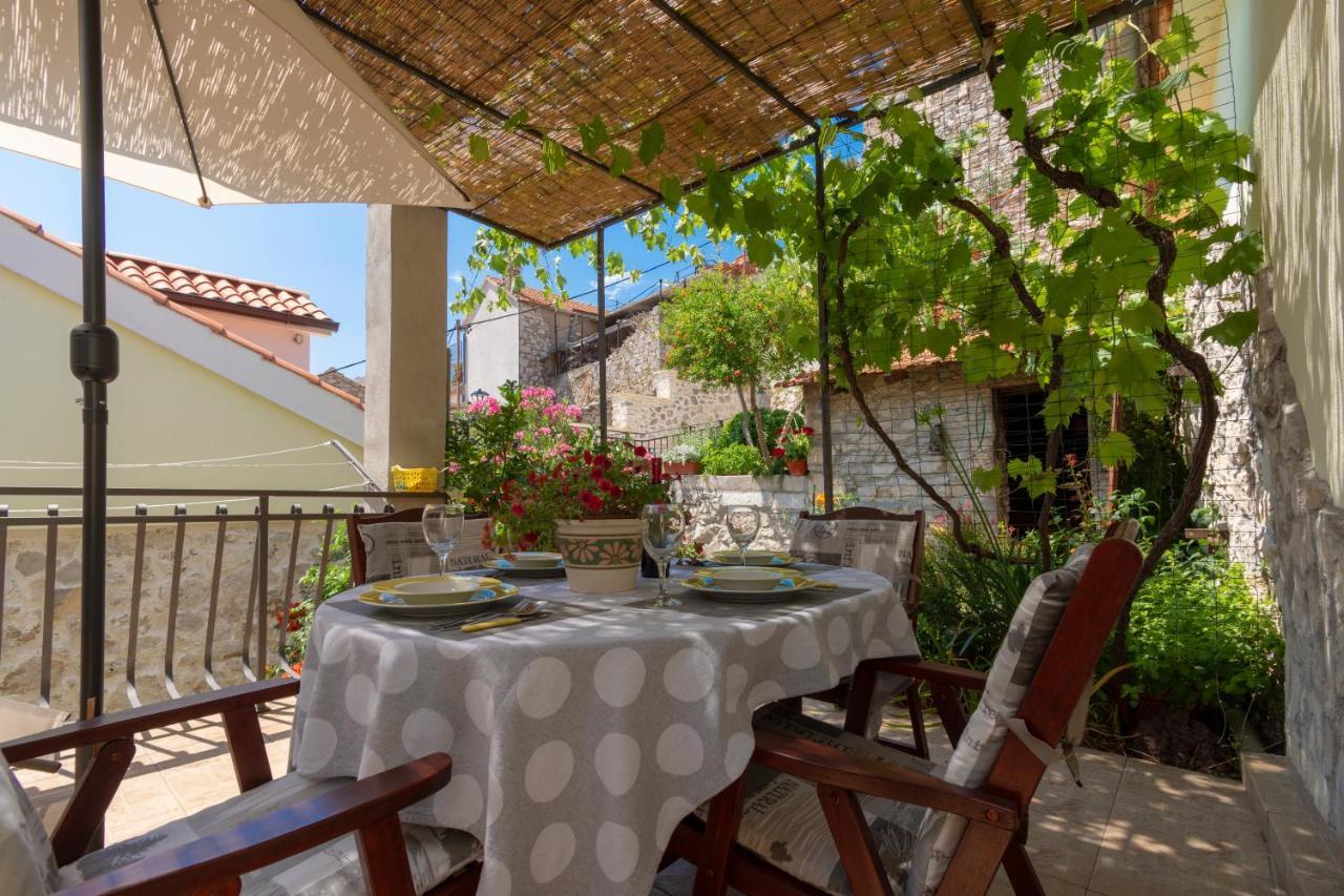Mediterranean Terrace With Bikes & Sup * Skradin