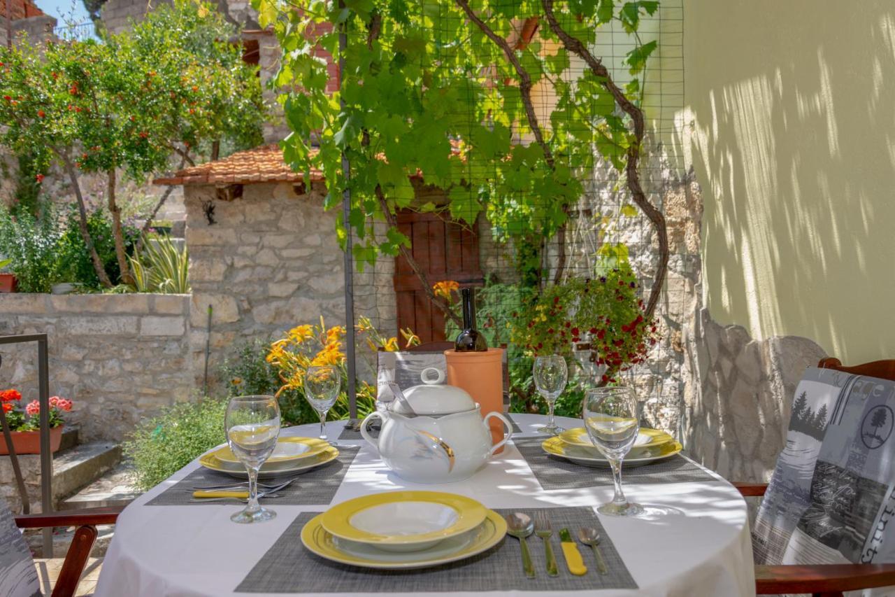 Mediterranean Terrace With Bikes & Sup Apartment *